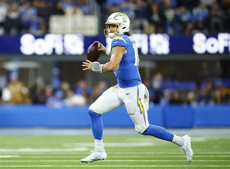 chargers betting|Iba pa.
